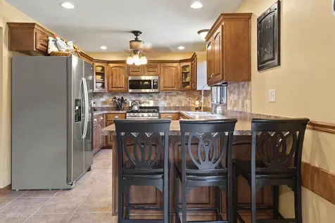 19813 Clare Drive Tinley Park IL 60487