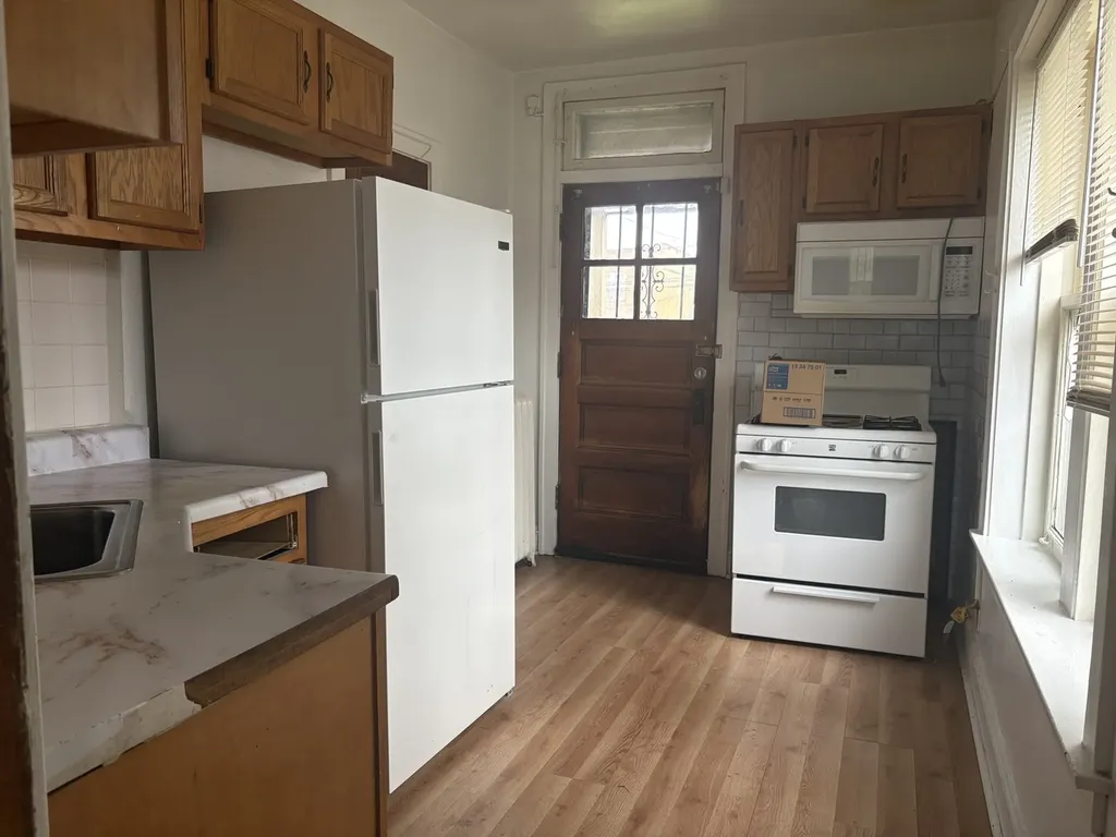 1701 North Nagle Avenue Chicago IL 60707