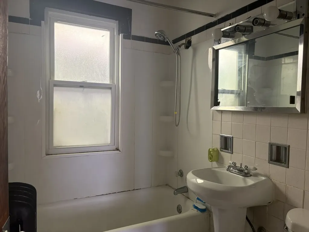 1701 North Nagle Avenue Chicago IL 60707