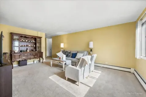 3100 Bayside Drive Palatine IL 60074