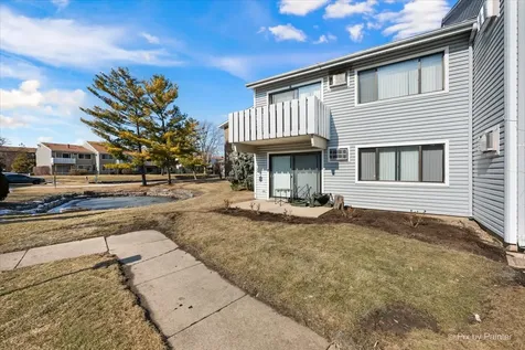 3100 Bayside Drive Palatine IL 60074