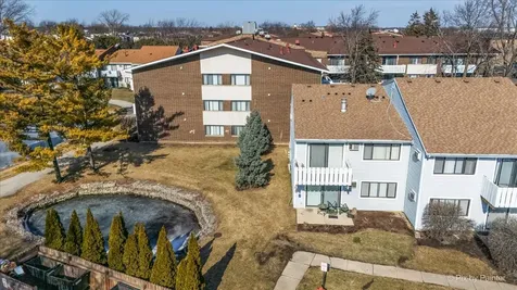 3100 Bayside Drive Palatine IL 60074