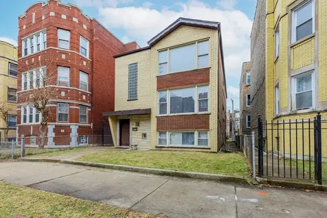 7637 South Essex Avenue Chicago IL 60649