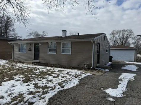636 Jefferson Avenue Carpentersville IL 60110