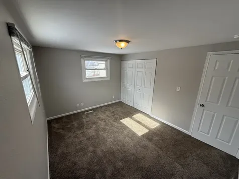 636 Jefferson Avenue Carpentersville IL 60110