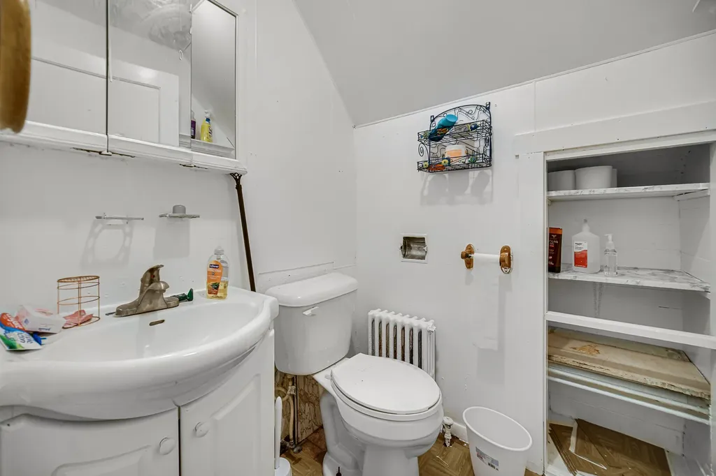 924 North Pulaski Avenue Chicago IL 60651