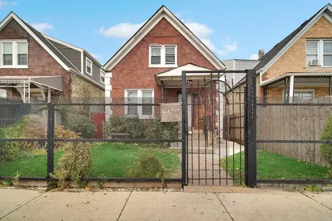 924 North Pulaski Avenue Chicago IL 60651