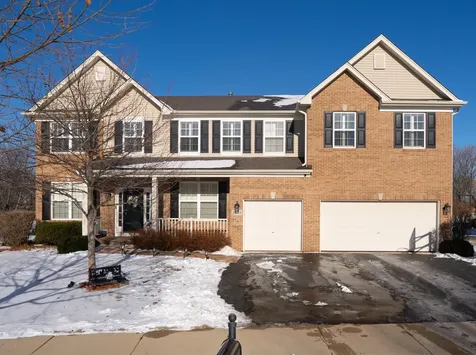 2458 Cushing Lane Aurora IL 60503