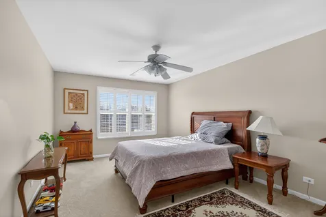 2458 Cushing Lane Aurora IL 60503