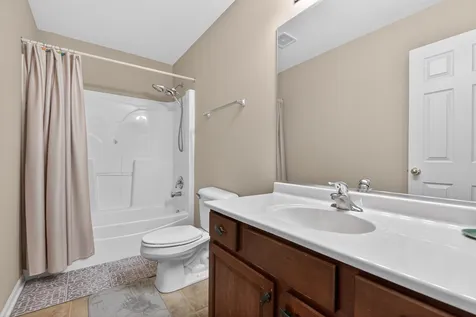 2458 Cushing Lane Aurora IL 60503