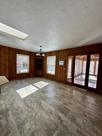 3 Hettinger Court Monticello IL 61856