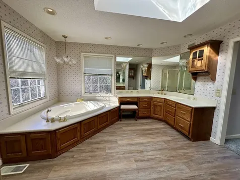 3 Hettinger Court Monticello IL 61856