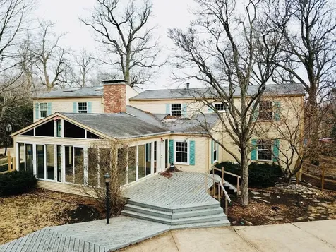 3 Hettinger Court Monticello IL 61856