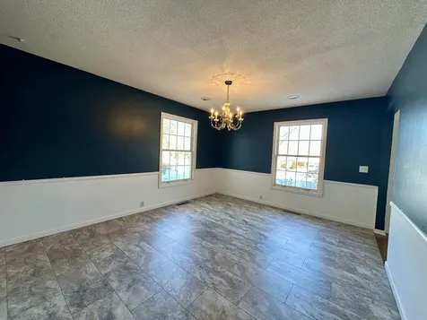 3 Hettinger Court Monticello IL 61856