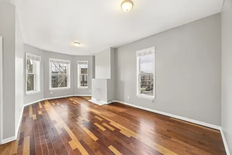 6649 South Rhodes Avenue Chicago IL 60637