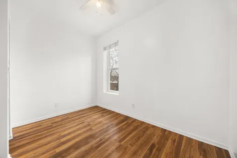6649 South Rhodes Avenue Chicago IL 60637