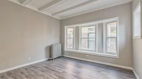 1327 East 52nd Street Chicago IL 60615