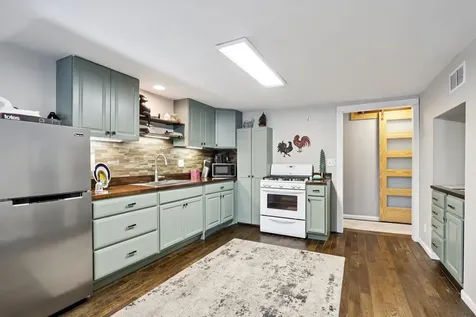 11471 West Leland Avenue Beach Park IL 60099