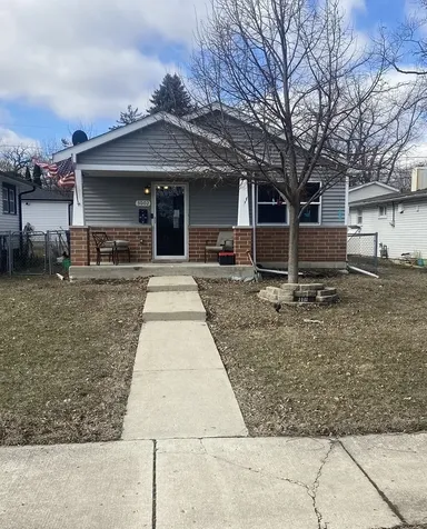 3002 Gilead Avenue Zion IL 60099