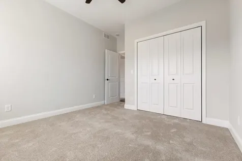 2206 Maggie Lane Sycamore IL 60178