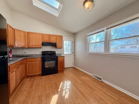 2852 189TH Street Lansing IL 60438