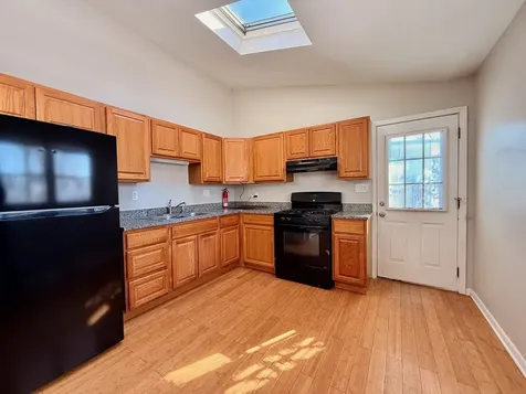 2852 189TH Street Lansing IL 60438