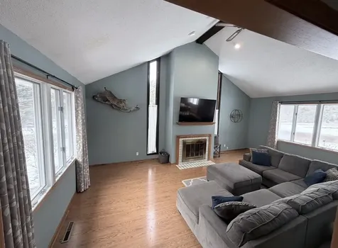 5009 Whispering Pine Circle Thomson IL 61285