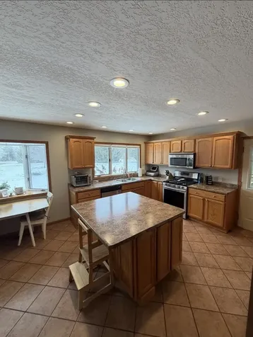 5009 Whispering Pine Circle Thomson IL 61285