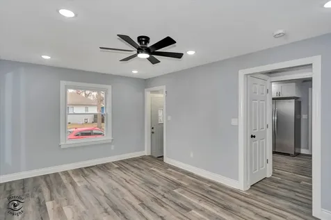 702 South Lincoln Avenue Kankakee IL 60901
