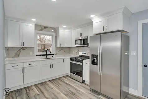 702 South Lincoln Avenue Kankakee IL 60901