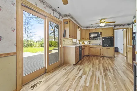 403 Orchard Lane Beecher IL 60401