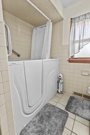 403 Orchard Lane Beecher IL 60401