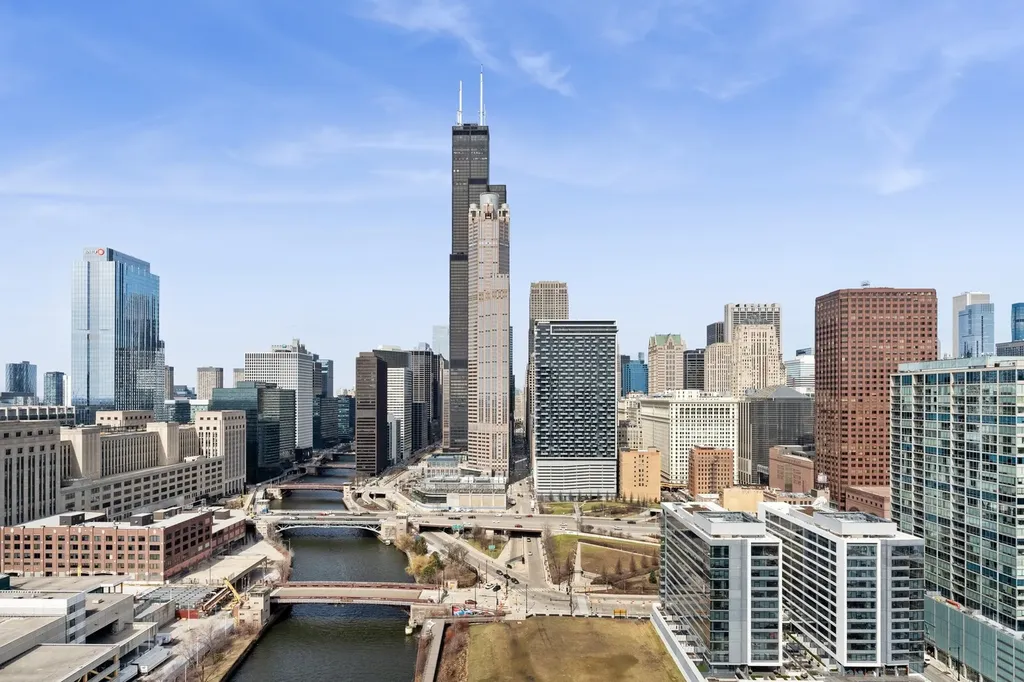 234 West Polk Street Chicago IL 60607