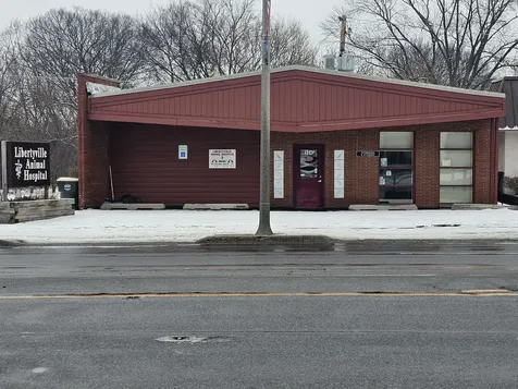 134 South Milwaukee Avenue Libertyville IL 60048