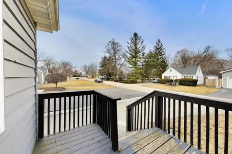 25655 West Arcade Drive Lake Villa IL 60046