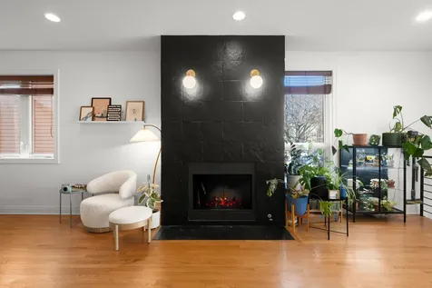 2407 West Moffat Street Chicago IL 60647
