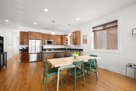 2407 West Moffat Street Chicago IL 60647