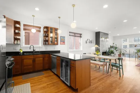 2407 West Moffat Street Chicago IL 60647