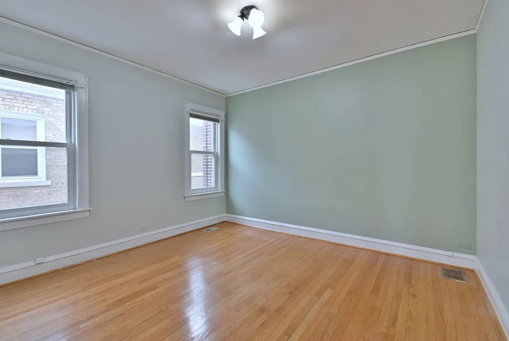 7324 West Lunt Avenue Chicago IL 60631