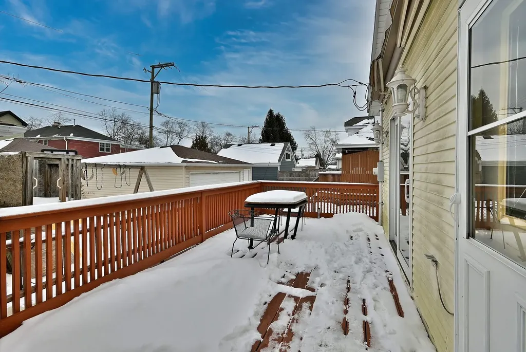 7324 West Lunt Avenue Chicago IL 60631