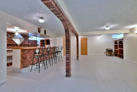 7324 West Lunt Avenue Chicago IL 60631