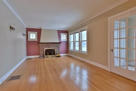 7324 West Lunt Avenue Chicago IL 60631