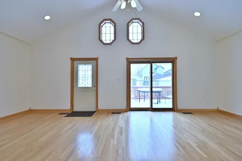 7324 West Lunt Avenue Chicago IL 60631