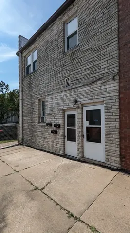 1726 9TH Street Moline IL 61265