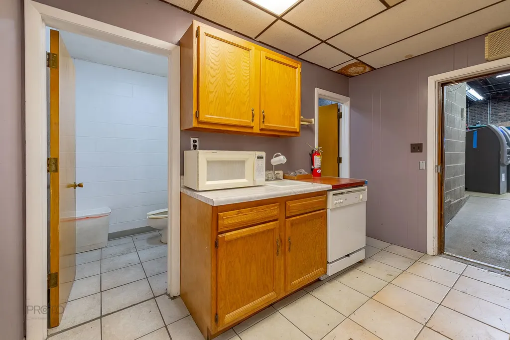 526 North Ashland Avenue Chicago IL 60622