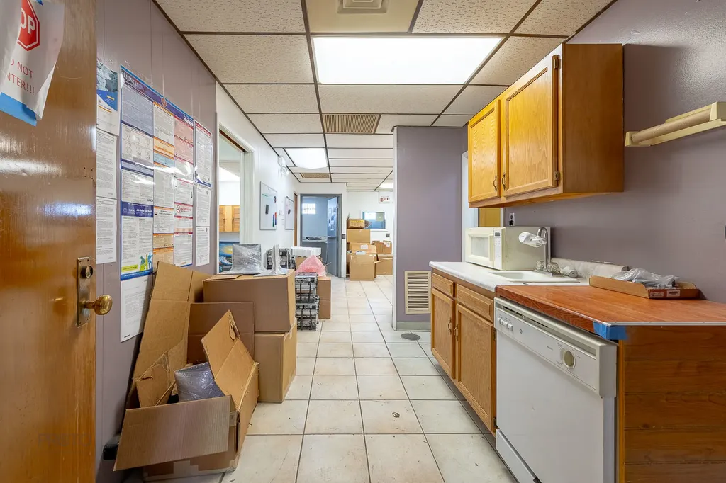 526 North Ashland Avenue Chicago IL 60622