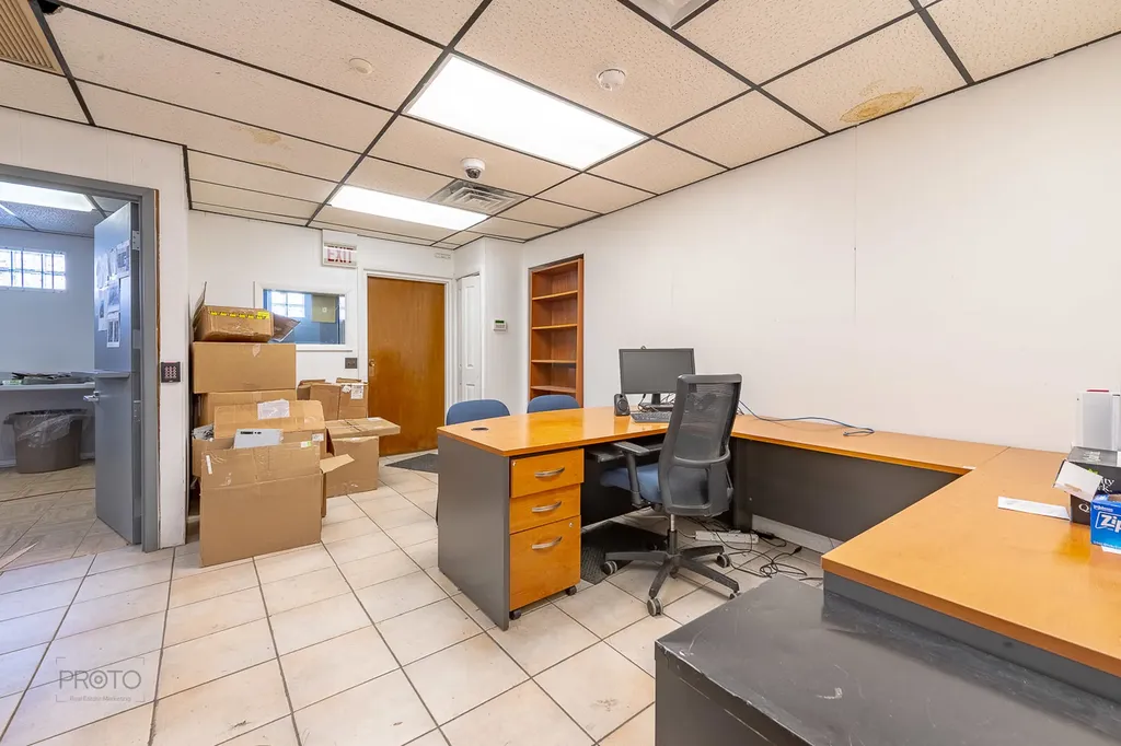526 North Ashland Avenue Chicago IL 60622