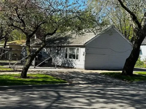 12402 South Green Street Calumet Park IL 60827