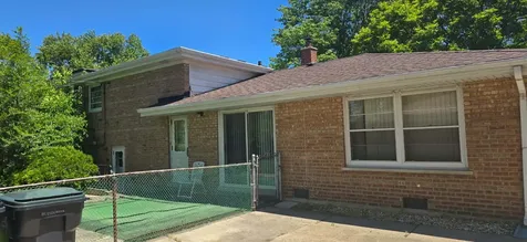 15354 Dobson Avenue South Holland IL 60473
