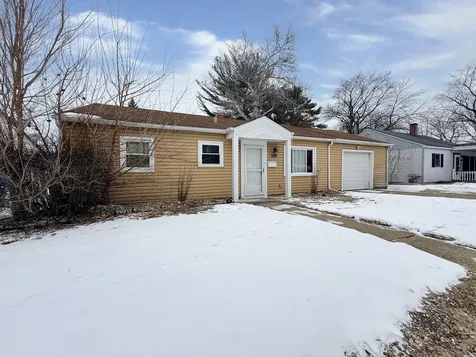 205 Hereford Avenue Steger IL 60475